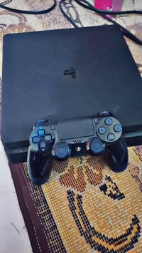 بلايستيشن 4 • نضيف • بيدتين