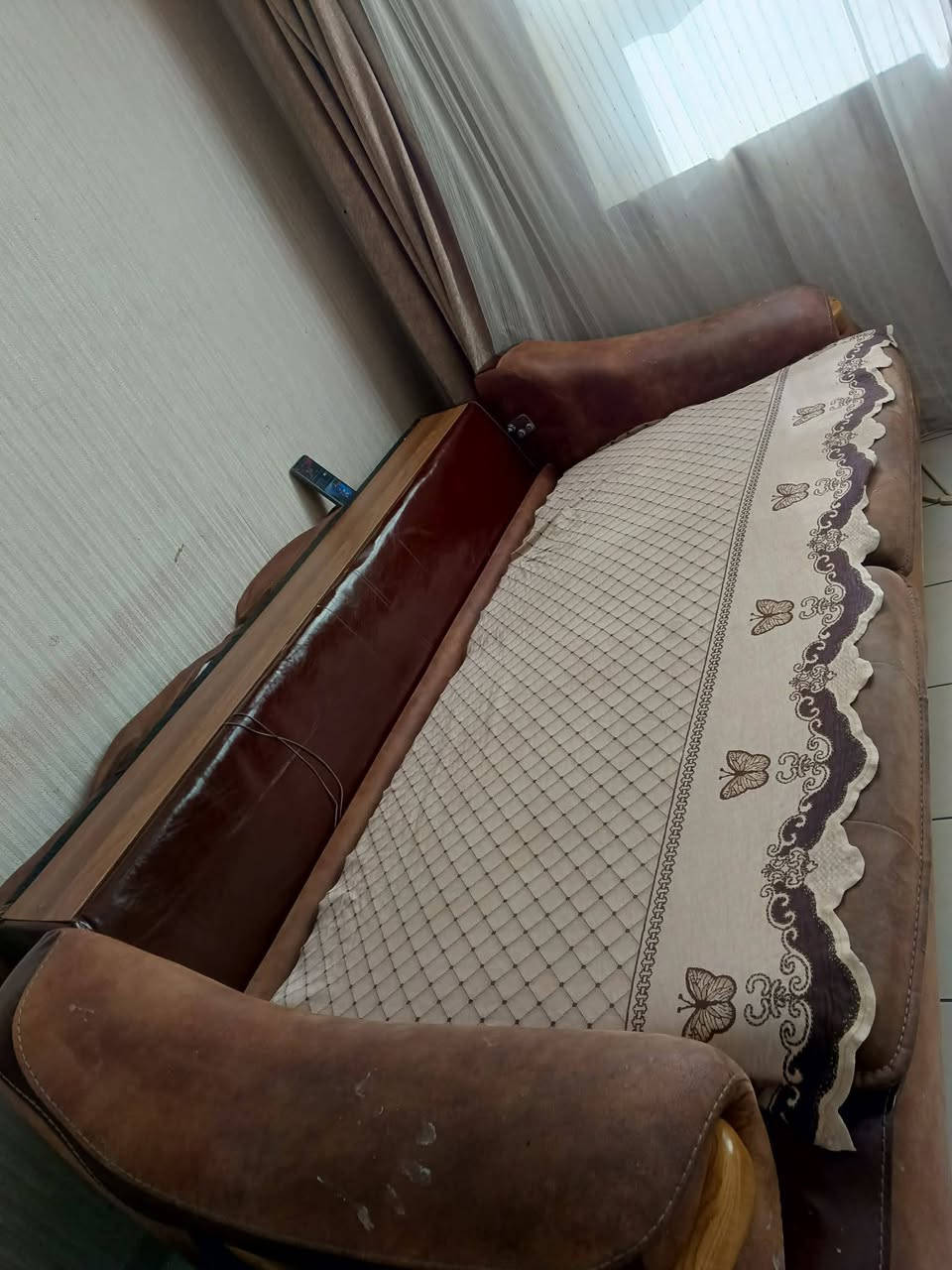 للبيع ماسحه ستيل الاصلي وتخم للبيع يتحول سرير قنفتين وكراسي عدد٢ عوزه غسل نضيف تركي  كرسي طفل 17


**إذا كنت صاحب هذا الإعلان وتريد حذفه لأي سبب، رجاءا أرسل رسالة إلى الدعم الفني**