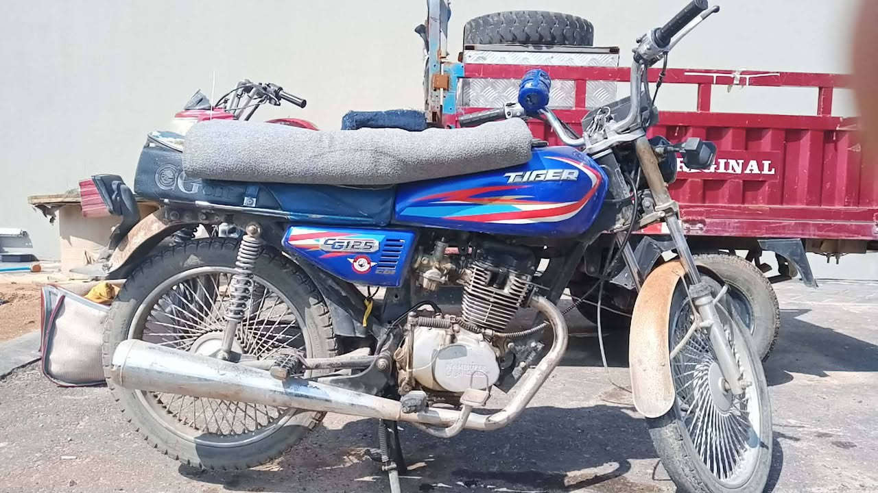 للبيع


**إذا كنت صاحب هذا الإعلان وتريد حذفه لأي سبب، رجاءا أرسل رسالة إلى الدعم الفني**