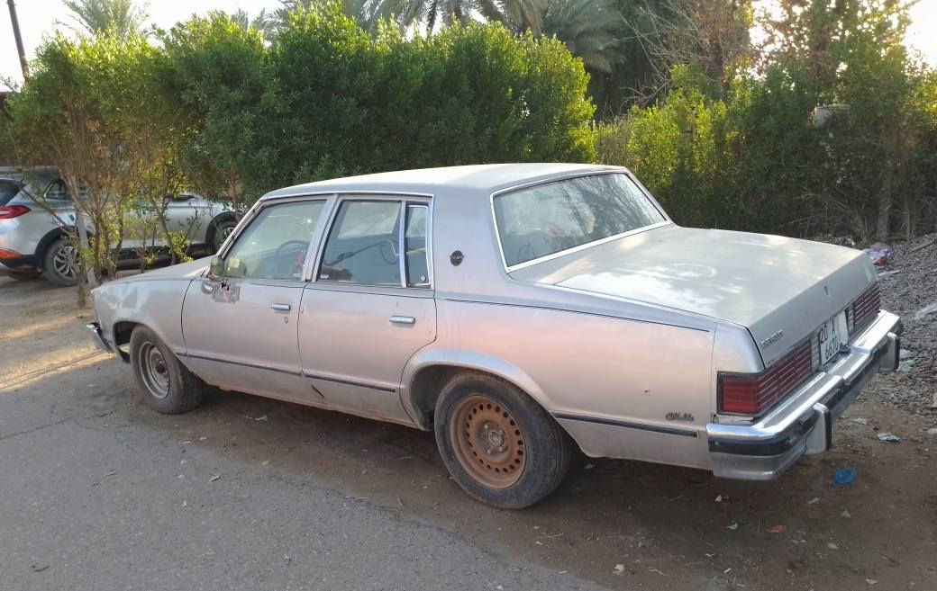 ماليبوا موديل81 رقم مميز6670 انكليزي بسمي السيارة سيارة شغالة ابلادية نظيفة السعر 40
***********
