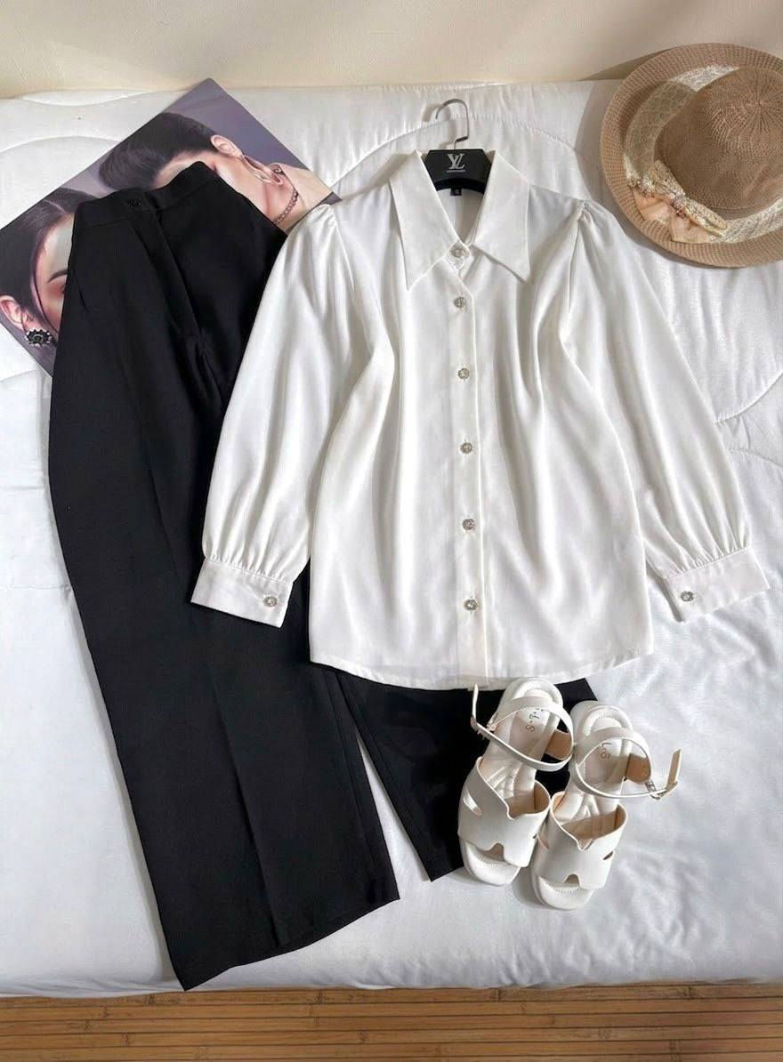 قميص مع بنطلون
السعر 27 الف فقط
خامة جسيكا & دابل
40-42-44-46


**إذا كنت صاحب هذا الإعلان وتريد حذفه لأي سبب، رجاءا أرسل رسالة إلى الدعم الفني**