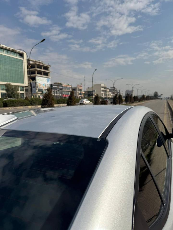 السلام عليكم سيارة النترا موديل 2018
كلين بدون صبغ  وبدون بارد مال بيت 
ماشيه ٣٥ الف ميل 
سنويه ورقم جديد 
السعر 145 بي مجال بسيط
*********** مكان الموصل
