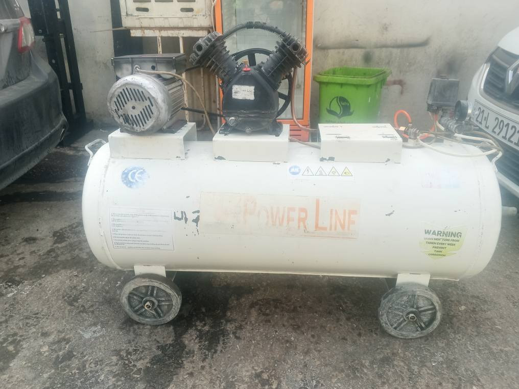 کۆمپلێسەر ۲٥۰ لیتر ئەسڵی پاک سلێمانی *********** 
270 هەزار السليمانية, العراق
