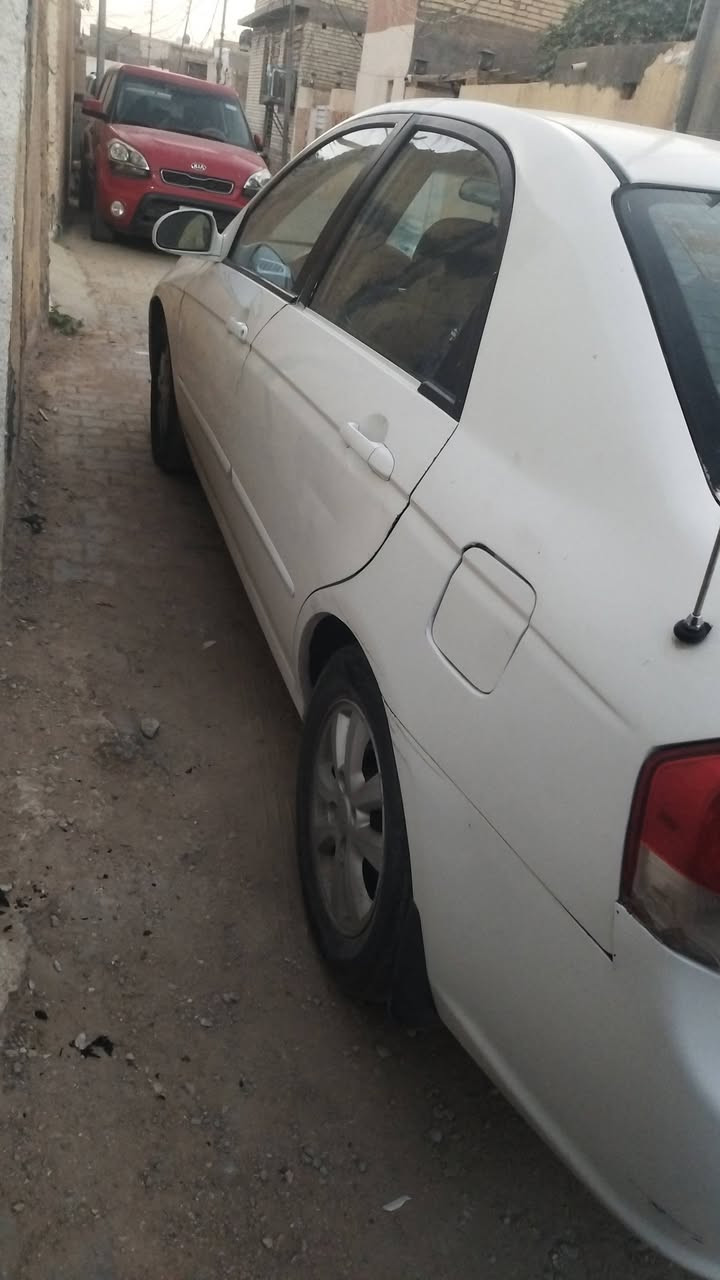 سيارة سبكترا بيضاء مُديل 2007 السعر 75 ورقة وبيها مجال
العنوان كربلاء الحر
***********
