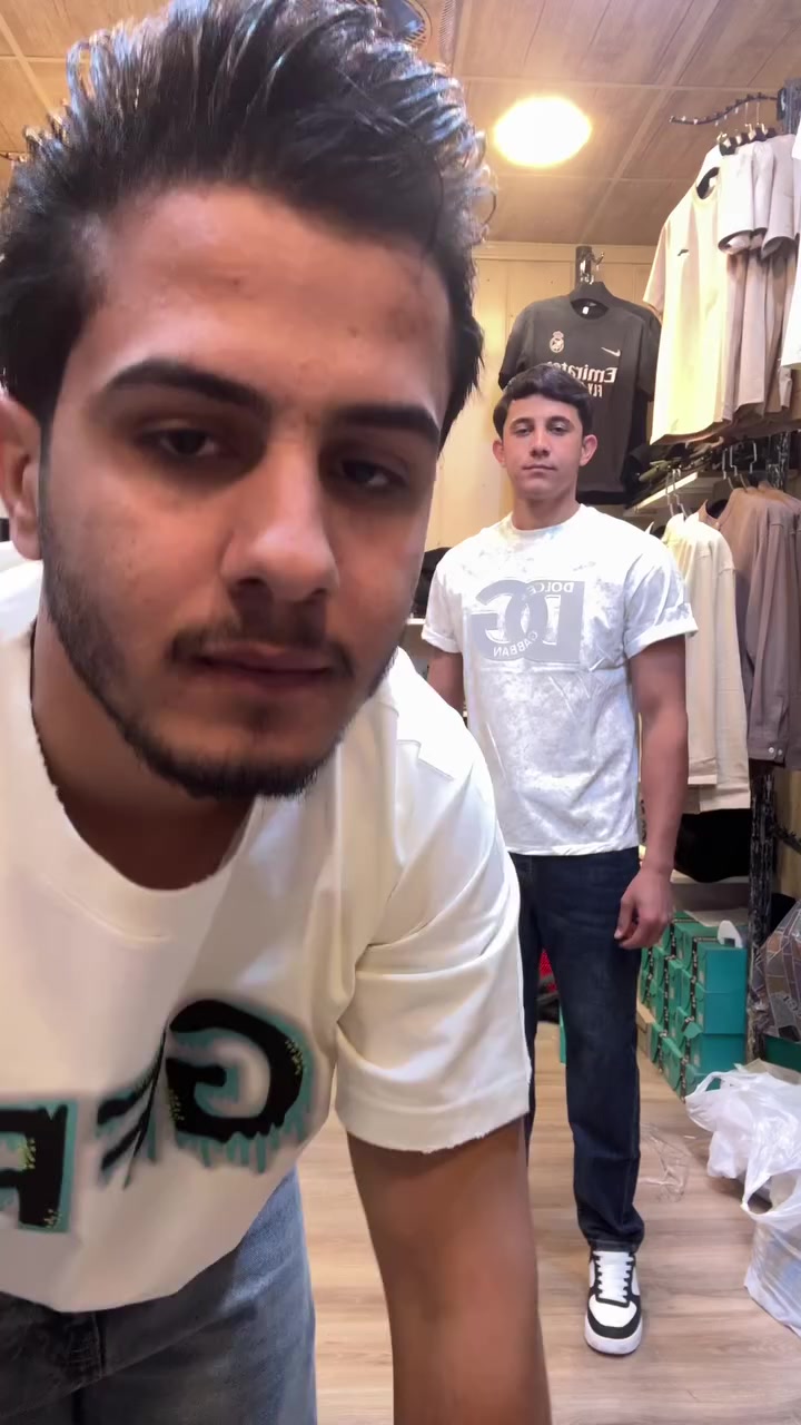 نتشرف بزيارتكم❤️
بانسب الاسعار العنوان:شارع مزرعه-مجاور كوزمتك صبايا-او مكتبه اردلان


**إذا كنت صاحب هذا الإعلان وتريد حذفه لأي سبب، رجاءا أرسل رسالة إلى الدعم الفني**