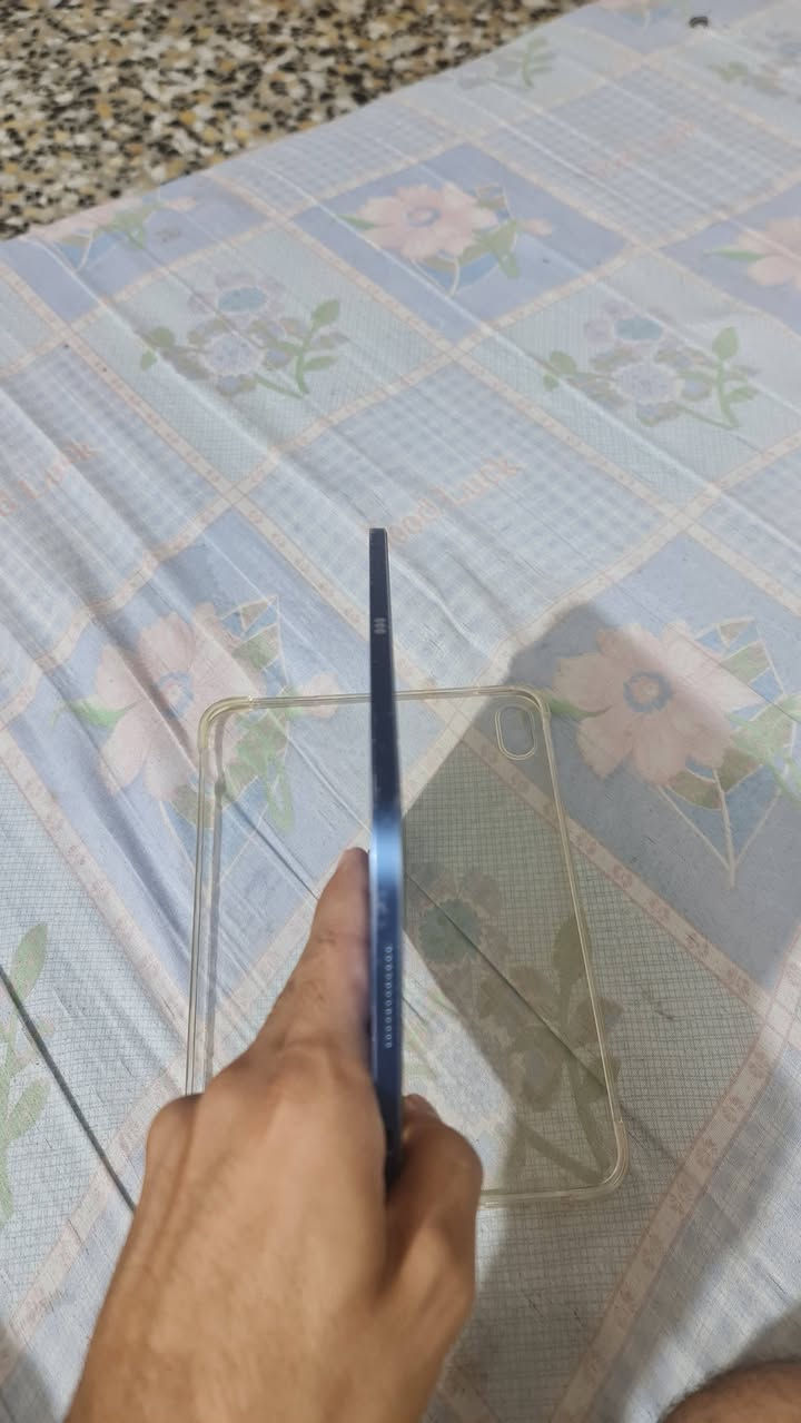 ايباد عشره للبيع مستعمل قليل الذاكره 64
***********
