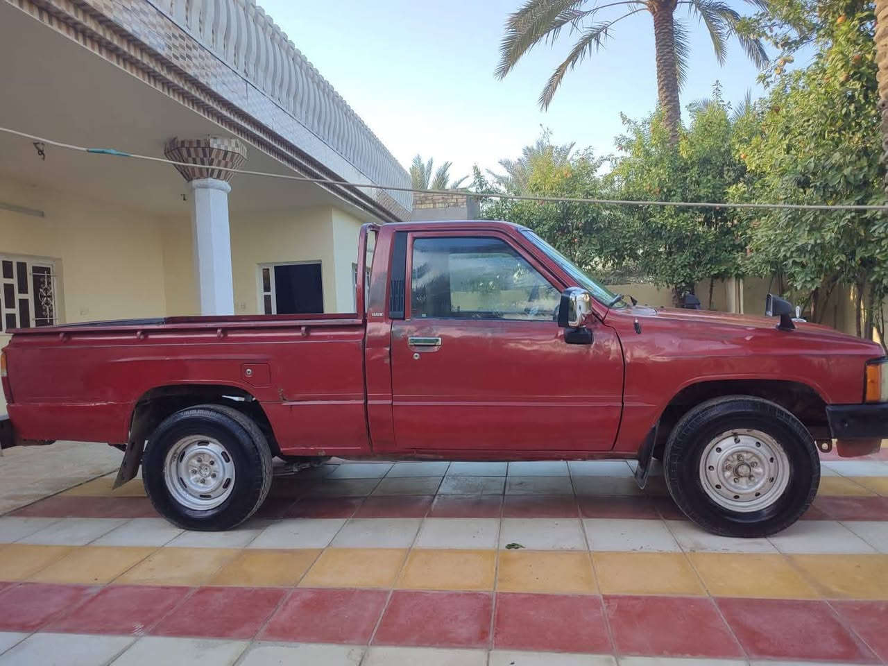 السلام عليكم.  للبيع بيكم ٨٥ رقم ديالى ألماني مشروع وطني السياره بلاديه  محرك مجفت جديد لبلادي  كير اربع نمر اكسل نضيف 
تخم تاير كهربائيات كله كامله السعر ٤٥ورقه وبيه مجال للستفسار  ‎*********** اتصال واتساب 
مكاني بغداد المدائن
