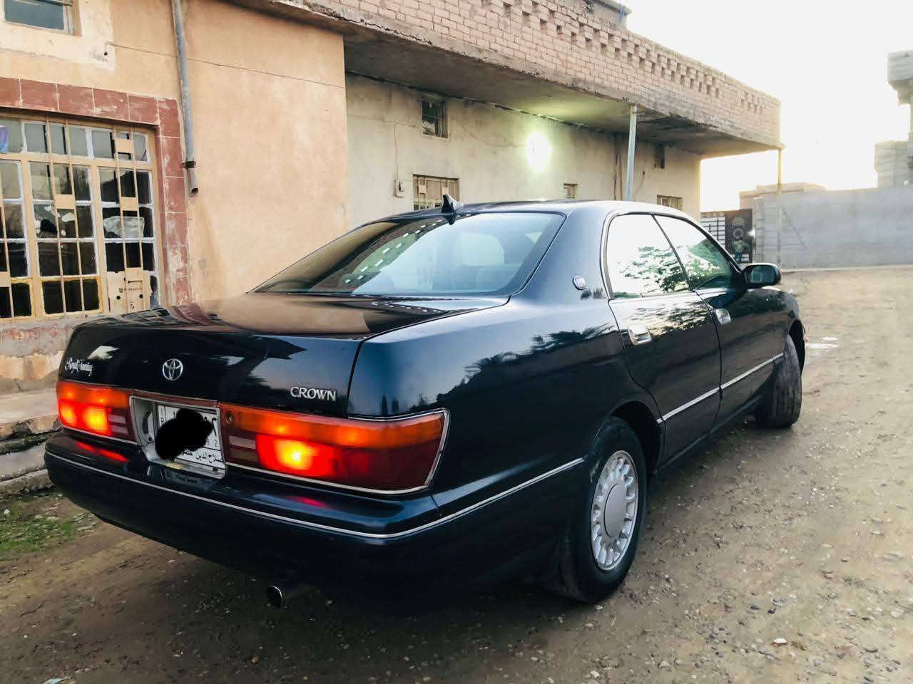 بطه موديل 93 لون نيلي حبري  سياره گير محرك شرط  لا كص ولا معجون ولا ضربه وضع شركه داخل جديد سياره جاهزه رقم الماني صلاح الدين  شرط التحويل جام اكرستال اخضر السعر 57وبيها مجال شي قليل مكلف بالنشر 
للتواصل ***********
