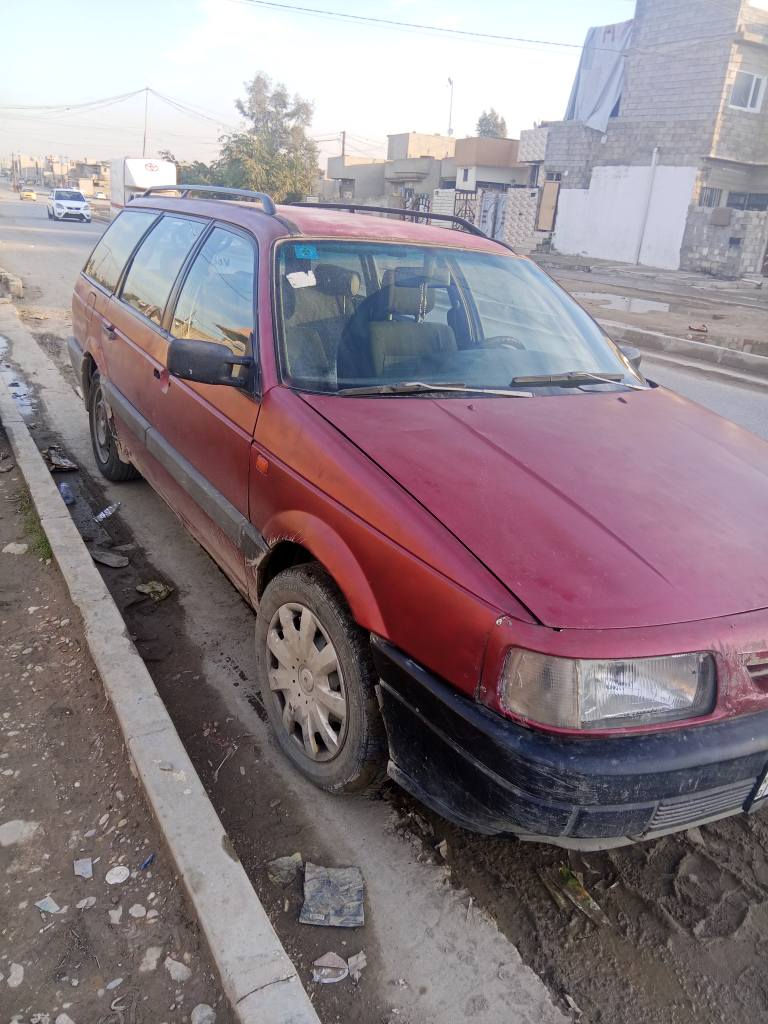 باسات للبيع موديل 91 السعر  28 اي ستفسار ***********ل *********** السياره رقن كركوك مكانها موصل اليسر موصل, نينوى
