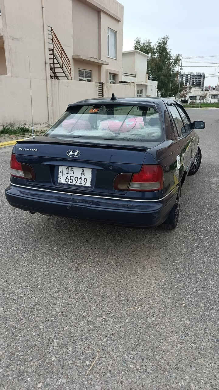 النترا دمعه 93
تبريد تدفئه 
رقم انبار بأسمي شرط التحويل او الوكالة 
مصبوغة عام ومعمره بيها ضربة بالجاملغ عكس السايق 
محرك وكير على الفحص 
كهربائيات كلها شغاله
كير عادي 
السعر 32 وبيها مجال
***********
موجوده بالانبار
