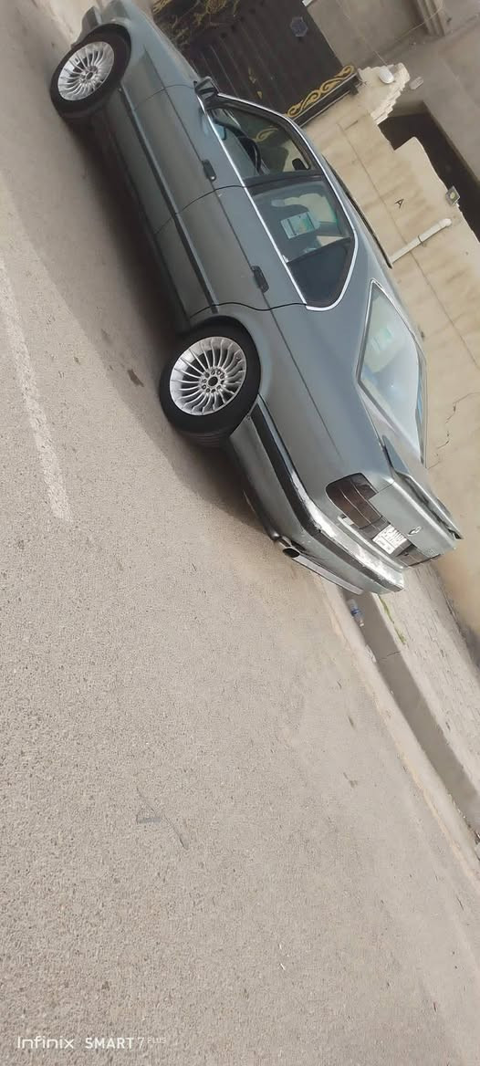 سلام عليكم 525 مسكر عدل كير عادي رقم بغداد تحويل ثاني يوم سياره جاهزة اي نقص ما بية حدادية خلفي امامي جديد تخم تاير جديد كهربائيّات كلة شغالة فتحة شغالة جام كهرباء مسجل سستم صوت منضومة زنون اصلي فتحة شغالة كير مال معدل 260 مكاني بغداد سعر 40 هاذه رقمي ***********
