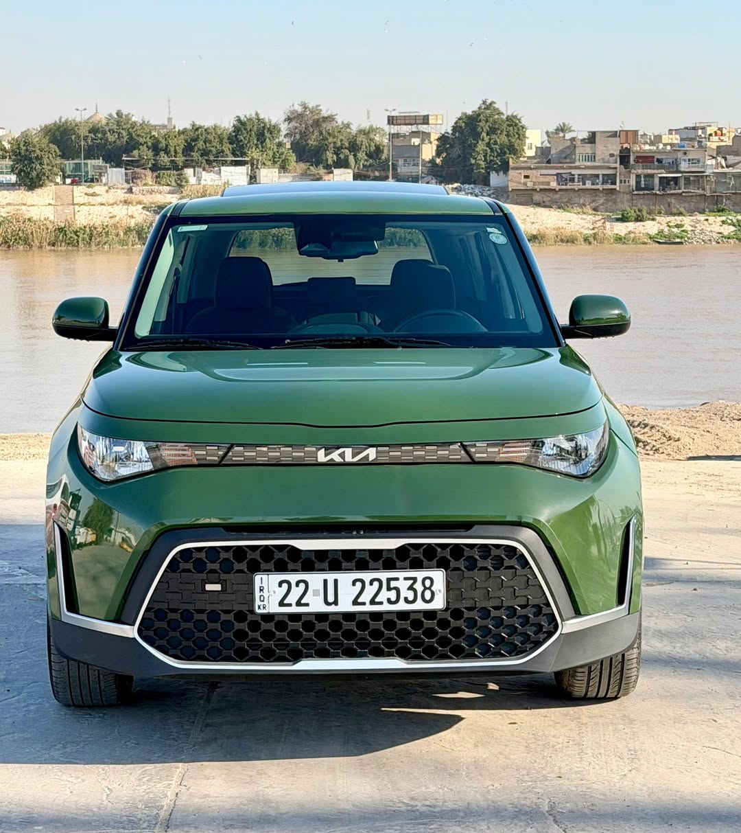 السلام عليكم للبيع فقط بدون مراوس
💚لووون. مميز 💚

كيا صول‼️2023 ‼️ كليين بدون صبغ🔥

دخول جديد. جديده   كلش. بوضع شركة 

رقم اربيل تحول لو وكاله مضمون

المواصفات

فتحة سقف 

شاشة دجتل  

محرك 2000 دوش

رادار امامي

كشن. كهرباء

رادار خلفي

رادار جانبي

تدفئة كشنات

تدفئة ستيرن

شاشة كبيرة

كامرة دوارة

اوتو ستوب

تحديد مسار

قيادة ذاتية

توقف ذاتي 

تنبيه عند مغادرة المسار

كروس سرعة

مانع انحدار

ويل كب حجم 17 لون اسود  

حساسات 360 درجة

وضعيات قيادة

شحن واير ليس

تشغيل عن بعد

بصمه السياره 

بصمه ابواب وتشغيل

وبعد بيهة مواصفات

سيارة جاهزة وكاملة بدون نقص 

‼️حادث  جاملغ بارد. ومكانين بارد صغار. بدون صبغ ‼️صورالحادث مرفقه بلمنشور 

السعر / 168وبيه مجال بسيط

مكاني / بغداد العطيفيه

هـاتف / ***********
