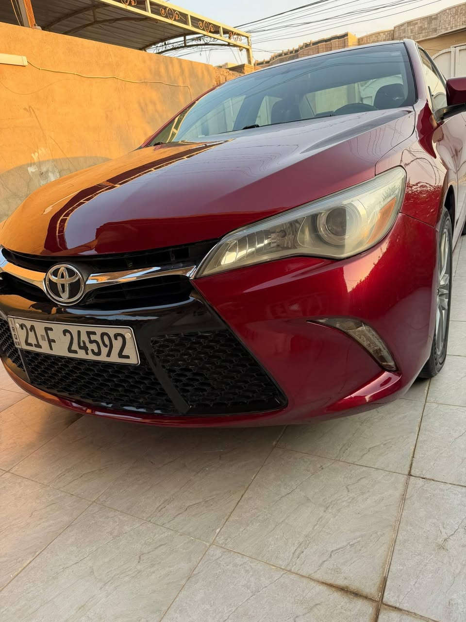 كامري 2017 se
السياره ضررها جمالغ وبنيد بدون دواخل بدون ايرباك وبيها بارد بالجاملغ الوره مشتغلي درجه اولة 
السياره فتحه والجام ينزل عالرمونت 
تخم تاير برجستون 
هوك سحب ب300$ 
مابيها نقص اي شي 
كلها على وضع الوكاله 
سستم صوت حيل واضح وحلو 
السعر 165 وبيها مجال حك الجيه 
*********** وتساب
*********** للاتصال
