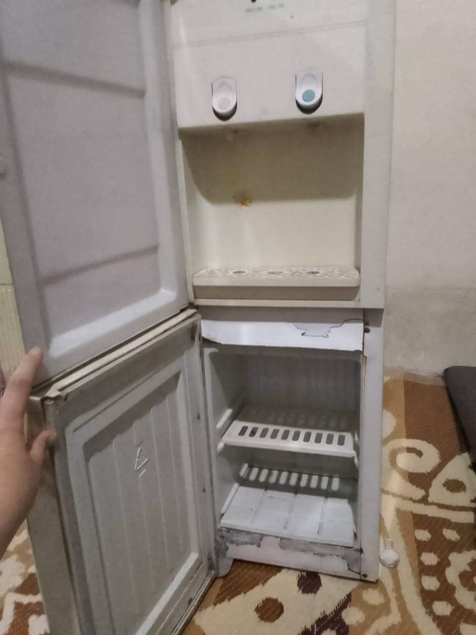 ثلاجه ماي شغال بشرط 40 الف وبي مجال مكاني اربيل


**إذا كنت صاحب هذا الإعلان وتريد حذفه لأي سبب، رجاءا أرسل رسالة إلى الدعم الفني**