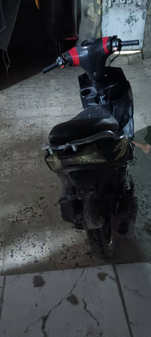 ذبانه صيني للبيع السعر 200 وبيها مجال اوراق مكان العماره المدثره الاتصال على الرقم 
***********
