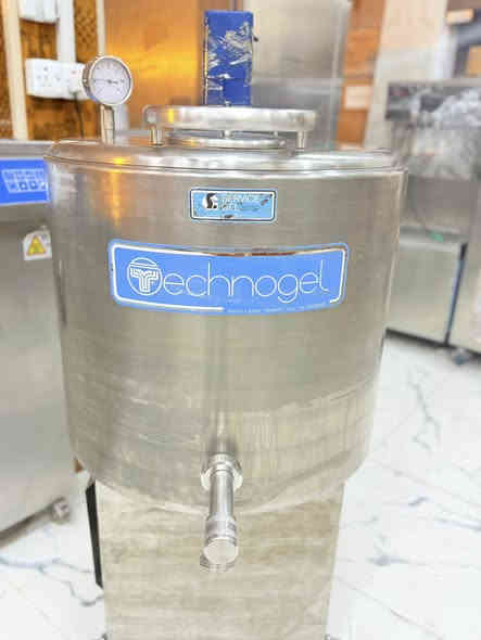 حافضه تكنوجيل ايطالي 
110لتر 

مستخدمه نضيفه جدآ

سنكل فيز 

تبريد هواء

تجميد فول 

بلاديه 

‏السعر والتفاصيل مراسلة الصفحة

‏والاتصال على الرقم ***********

‏العنوان البصره￼
