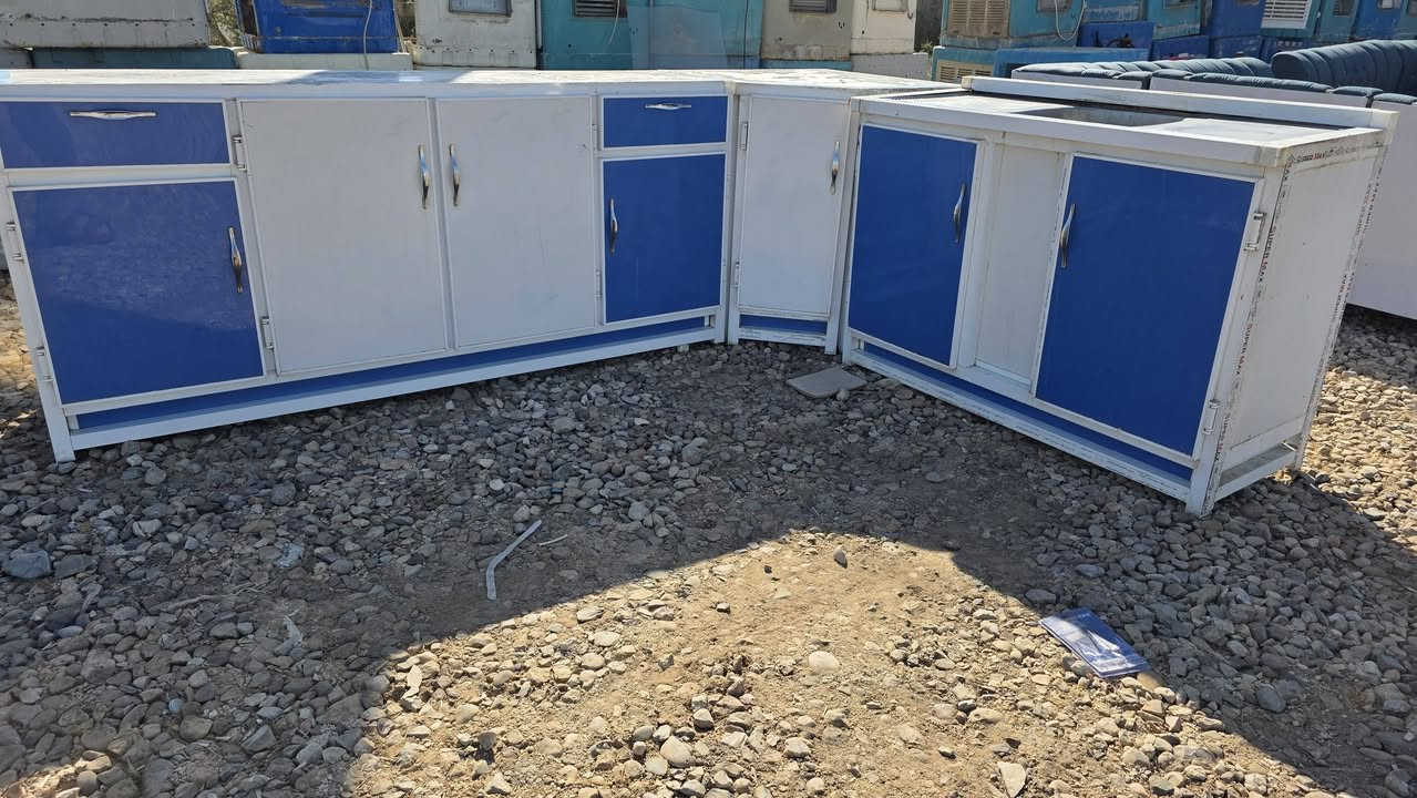 توفر كاونتر مستعمل ثلاث قطع
في مجمع الربيع للأثاث المنزلي". 
اهلا وسهلا بكم


**إذا كنت صاحب هذا الإعلان وتريد حذفه لأي سبب، رجاءا أرسل رسالة إلى الدعم الفني**