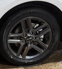 تخم ويل كب اصلي شركة كيا فورتي موديل 2024 حجم 17 مع الاطارات جديدة تخم...