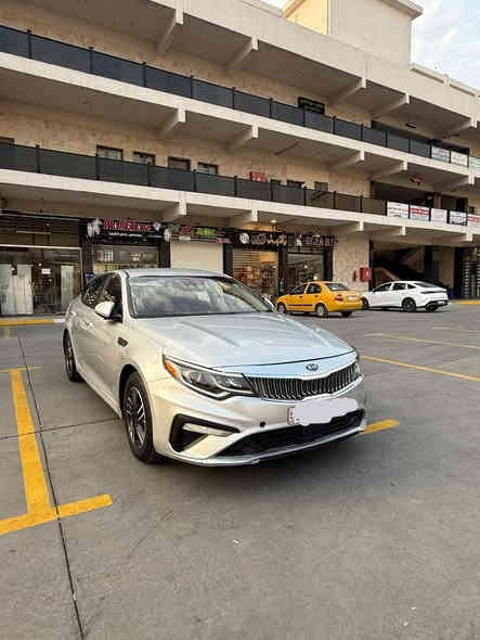 السلام وعليكم
للبيع 
كيا اوبتما2020
وارد امريكي
  ماشية 100الف
رقم اربيل الجديد
هزة وبراد جديدة 

مواصفات: 
ثلاث انظمة قيادة
سبورت ايكو نورمال  
تبريد مركزي منفصل
شاشة جبيرة 
بلوتوث USB AUX
تحكم استيرن
كروز سرعة 
قيادة ذاتية
منافذ طاقة 
وقوف ذاتي 
رادار
تحديد مسار 
ليد امامي
بكلايت ليد    
نقط عمياء 
كار بلي 
انارة ترحيب 

السيارة بيهة صبغ جاملغات خلفية
وقبغ جنطة وجاملغ امامي جهة سكن  
وشوية حافة البنيد بارد بدون دواخل 
بدون ايرباك بدون دواخل
محرك كير كهربائيات كلهن كفالة 
السيارة جاهزة وبدون نقص برغي
اي استفسار تعال خاص او اتصل 
***********
عنوان بغداد حي الخظراء
