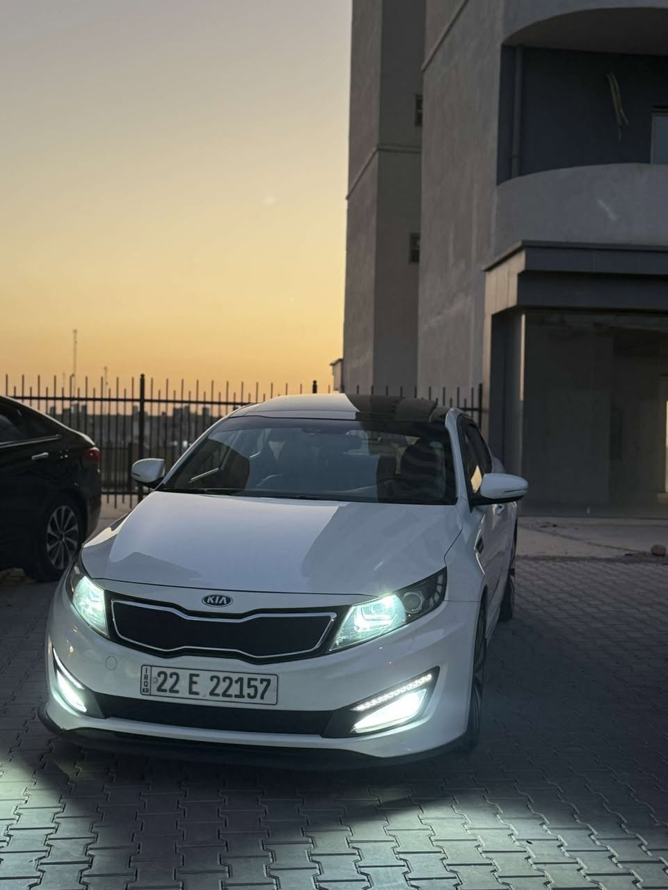 سياره كيا اوبتما للبيع فول موصفات موديل 2013 مكينه 24 مكان سياره كركوك رقم ***********
