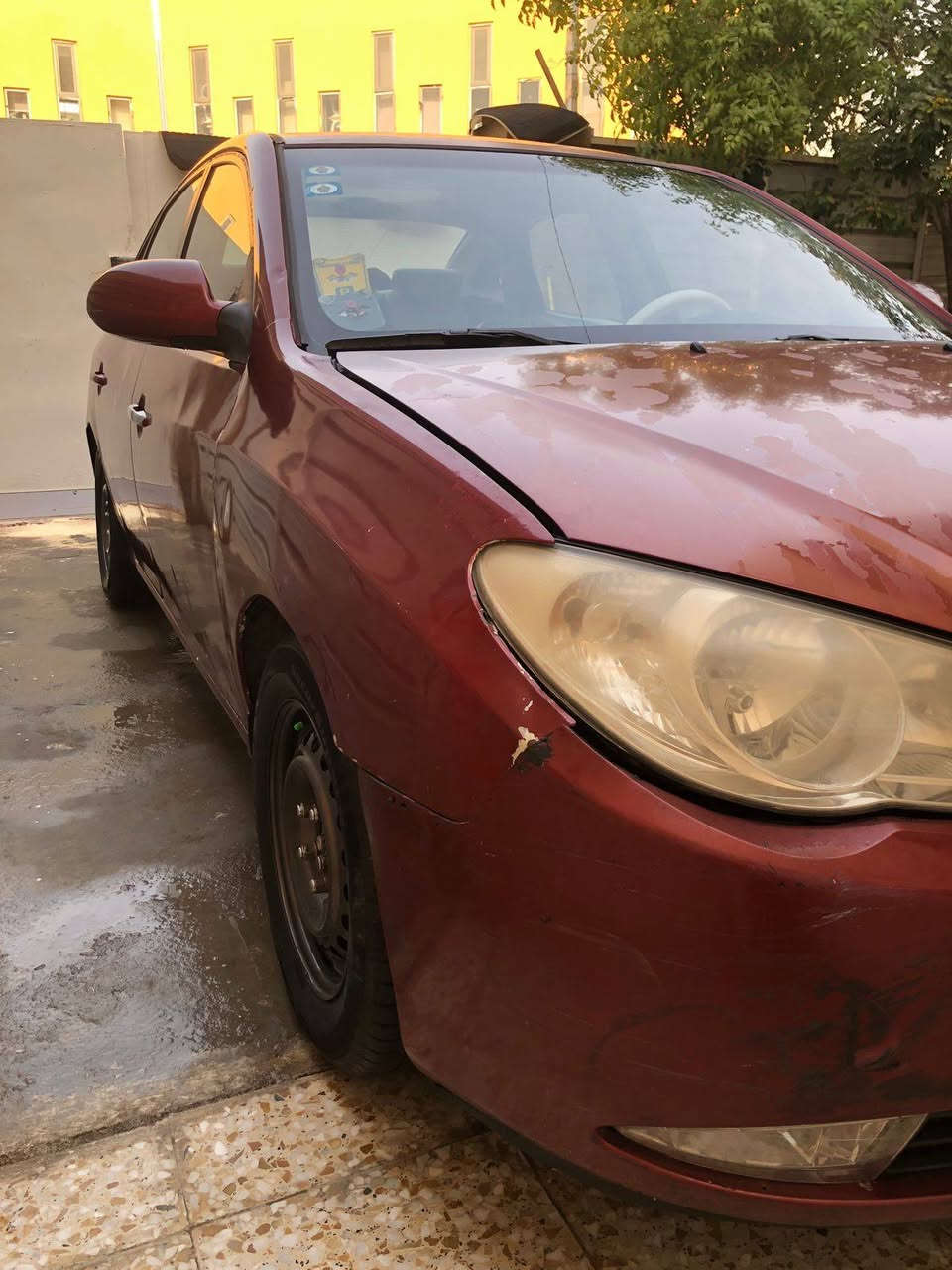 السلام عليكم الانترا 2009 وارد أمريكي حادثها جاملغ خلفي السياره ليبل واحد بدون تبديل كير مكينه صدر امامي خلفي  تخم تاير تخم ويل كله جديد ترايها زيرو السياره كلش جديده  بيها قطع صبغ ابيع حزام رقم بغداد بأسمي مكاني الدوره حي الصحه *********** السعر ٨٢ وبيها مجال
