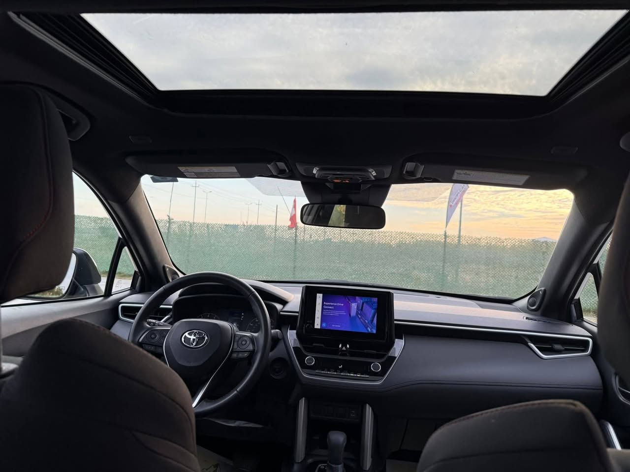 السلام عليكم
كورلا كروس أمريكي Se 2024 هايبرد 
ماشية15000
مواصفات seمابيها اي نقص
قيادة ذاتيه 
فتحة
بصمة فتحه 
تو كلار 
رادارات
حساسات
 قيادة ذاتيه 
السيارة بيها 3 قطع صبغ
رقم بغداد 
السعر 149  قفل
***********
