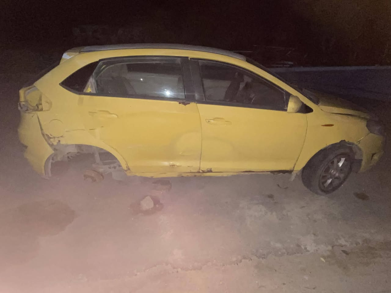 للبيع كوم حديد مكينه بيكاشو ياباني تشتغل السياره ابيع عله حادثه السعر ٧٥٠  الف


**إذا كنت صاحب هذا الإعلان وتريد حذفه لأي سبب، رجاءا أرسل رسالة إلى الدعم الفني**