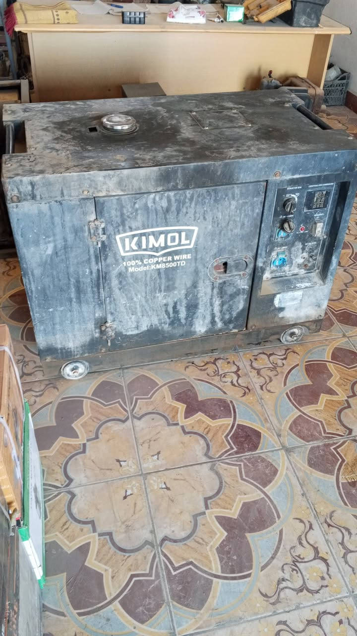 السلام عليكم مولد كاما 5كيفي 
مولد نضيف شغال ابيع على فحص
العنوان بغداد تقاطع النهروان الشراي 
يتصل ***********
