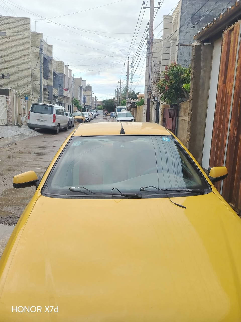 السلام عليكم سمند للبيع موديل ٢٠١١ ناطقه  داخل عسلي مصفره هيئه وغرمات  رقم بغداد تحويل ثاني يوم مكينه وكير  والخياس مكفولات  تايرات انضاف شواصي شركه سياره كلها عله البلاد
كما موضح في الصور
السعر ٣٣
مكاني بغداد حي الجهاد
***********
