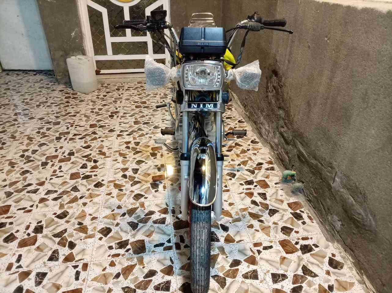 سلام عليكم شباب درجة للبيع موديل 2026 أورق أصولية درجة نضيف صار 3ايام طالعه من الوكيل  السعر 800وبيه مجال مكان بابل القاسم وهذا رقمي ***********
