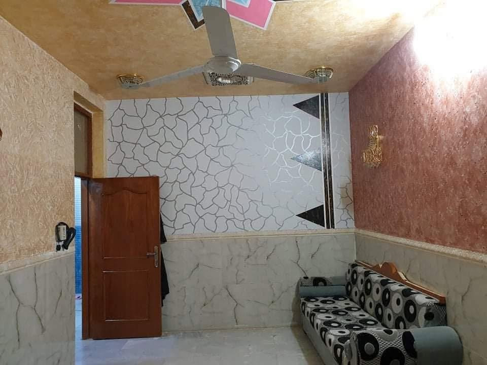 سلام عليكم
منزل للبيع مقابل مقام رد الشمس 
المساحه ١٣٠متر 
مطبخ حار مطبخ بارد طابقين غرفتين فوك مجمع صحيات فوك وجوا وصاله وهول 

***********
