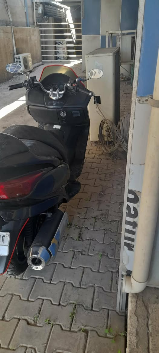 فورزه  8/0عميه بلاد مرقمه تحويل ثاني يوم بيه نظوح من الكور خفيف بس منزله رمبه جويتر خير من الله كهربأيات شغاله ستان حساس كله شغاله  السعر   19ورقه وبيه مجال قليل موقعه بغداد سلمان باك  *********** /' ***********
