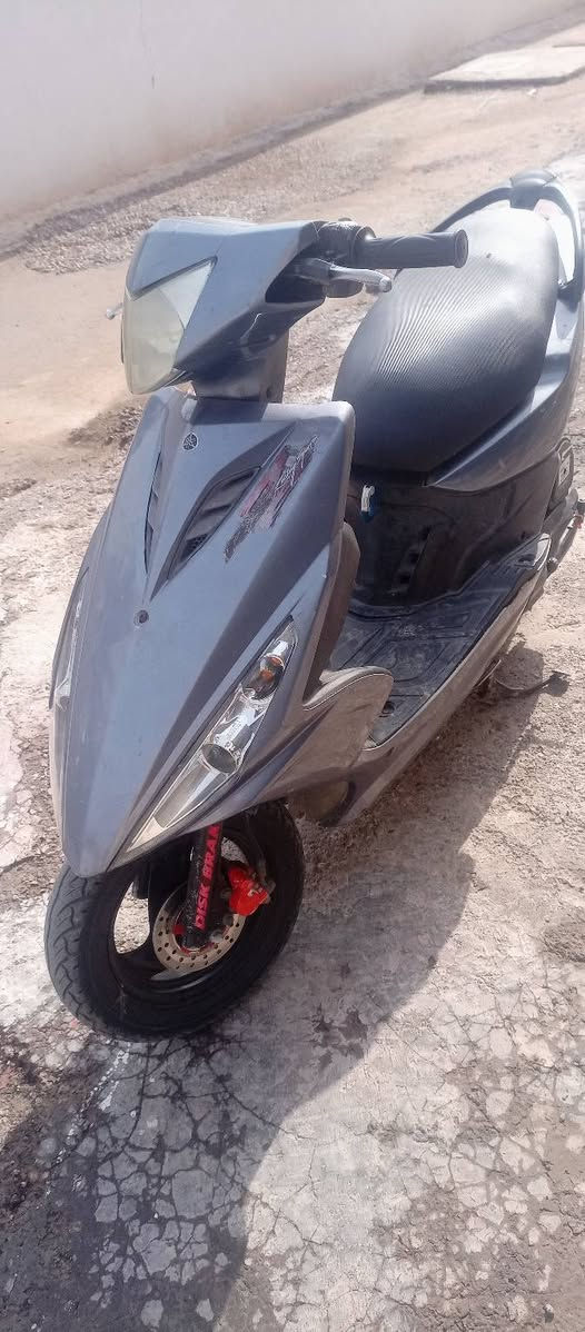 سلام عليكم عندي دراجه ماكس مضلع البيع محرك ما مفتح دراجه كهربائيه كله شغاله خم  واحد  مكاني  بغداد تاجي سعر 525 بيه مجال خطي كورك *********** اثير 0787888244
