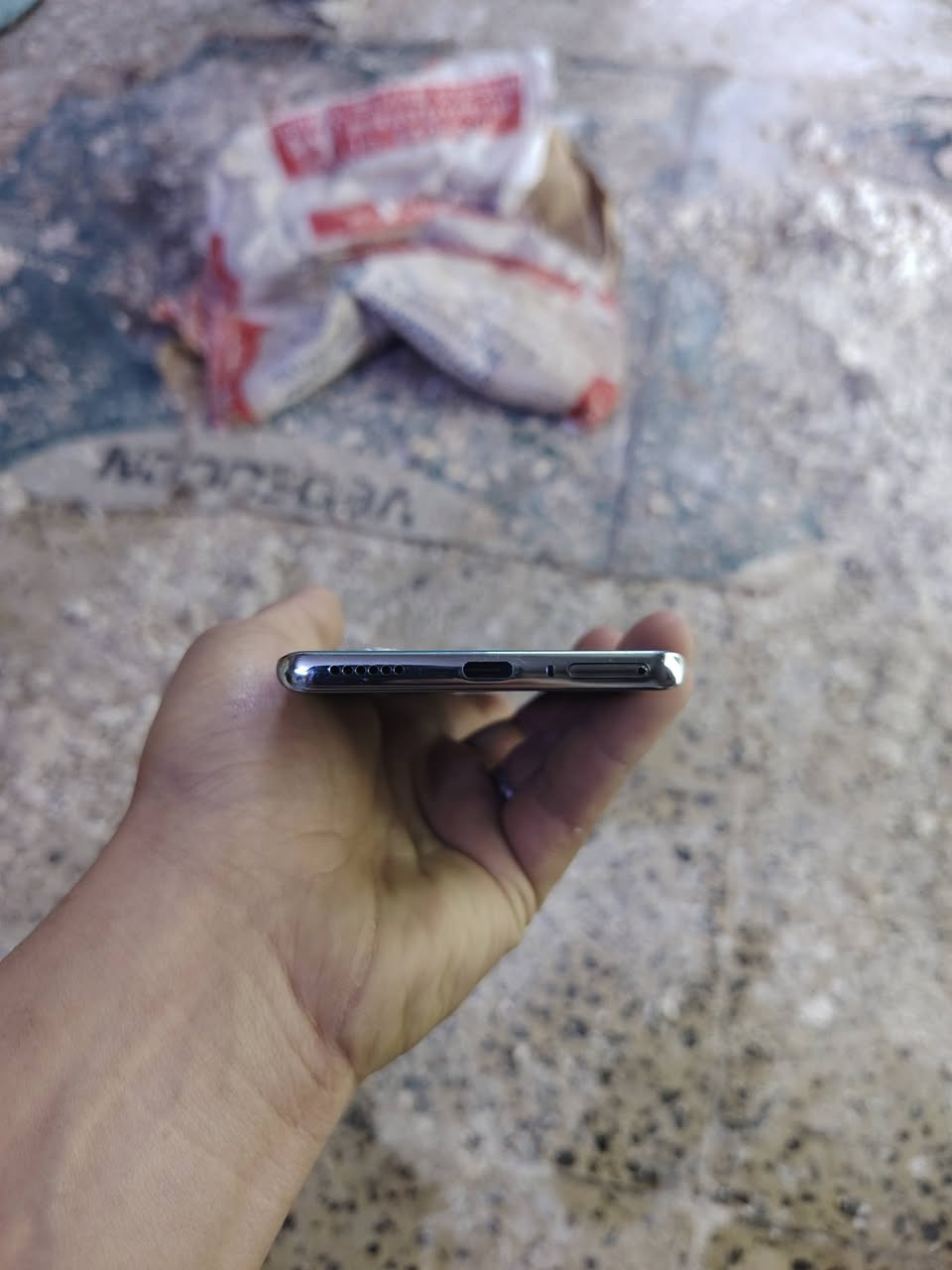 تكنو كامون ٤٠ برو فور جي
ذاكرة ٢٥٦
نظافة بصور
ملحقات كارتونة شاحنة اصلية كفر مشتري ب ١٠
مكاني بغداد الدورة
رقمي ***********
سعرة ٢٧٥ بي مجال حك جيتك
