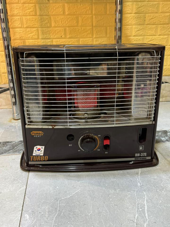 السلام عليكم
بيع مستعجل 

صوبه عدد (٢)

الاولى صوبه شركه توربو الكوريه سعرها (٧٥) وبي مجال

نظافه وسط 

بدون اوتوماتك 

الثانيه شركه سولان

النضافه وسط 

بدون اي مشاكل 

السعر (٤٥)بي مجال بسيط

***********
