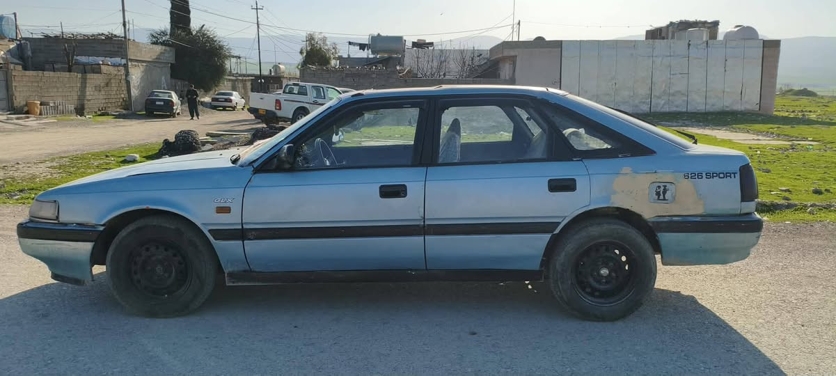 مازدا 626 مه كينه 8 به خ گيرعادى ئارمى پلاستيك 18گه لاوماعمه له گؤرينه وه ش ده كه م ***********/***********
