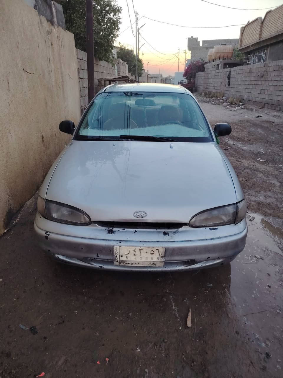 سلام عليكم شباب هونداي البيع موديل 96 سياره جاهزه ما بيهه اي نقص رقم بغداد سعر 23 وبيهه مجال *********** /*********** مكاني ديالى الخالص

