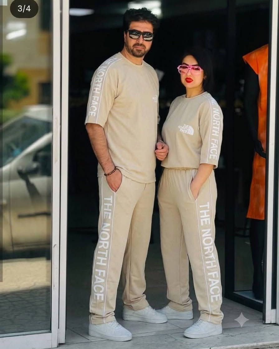 يا مساء الكوبلات  الفخمة 😎😎  
ياويلي ع الجمال 

في اجمل من هيك ☺☺

قماش قطن كومباكت  صيني نخب اول 
طبع  حراري 

قياسات 
M L XL XXL 

توصيل بشام شحن للمحافظات
حماية الكوبل  حماية قطعة 😍


**إذا كنت صاحب هذا الإعلان وتريد حذفه لأي سبب، رجاءا أرسل رسالة إلى الدعم الفني**