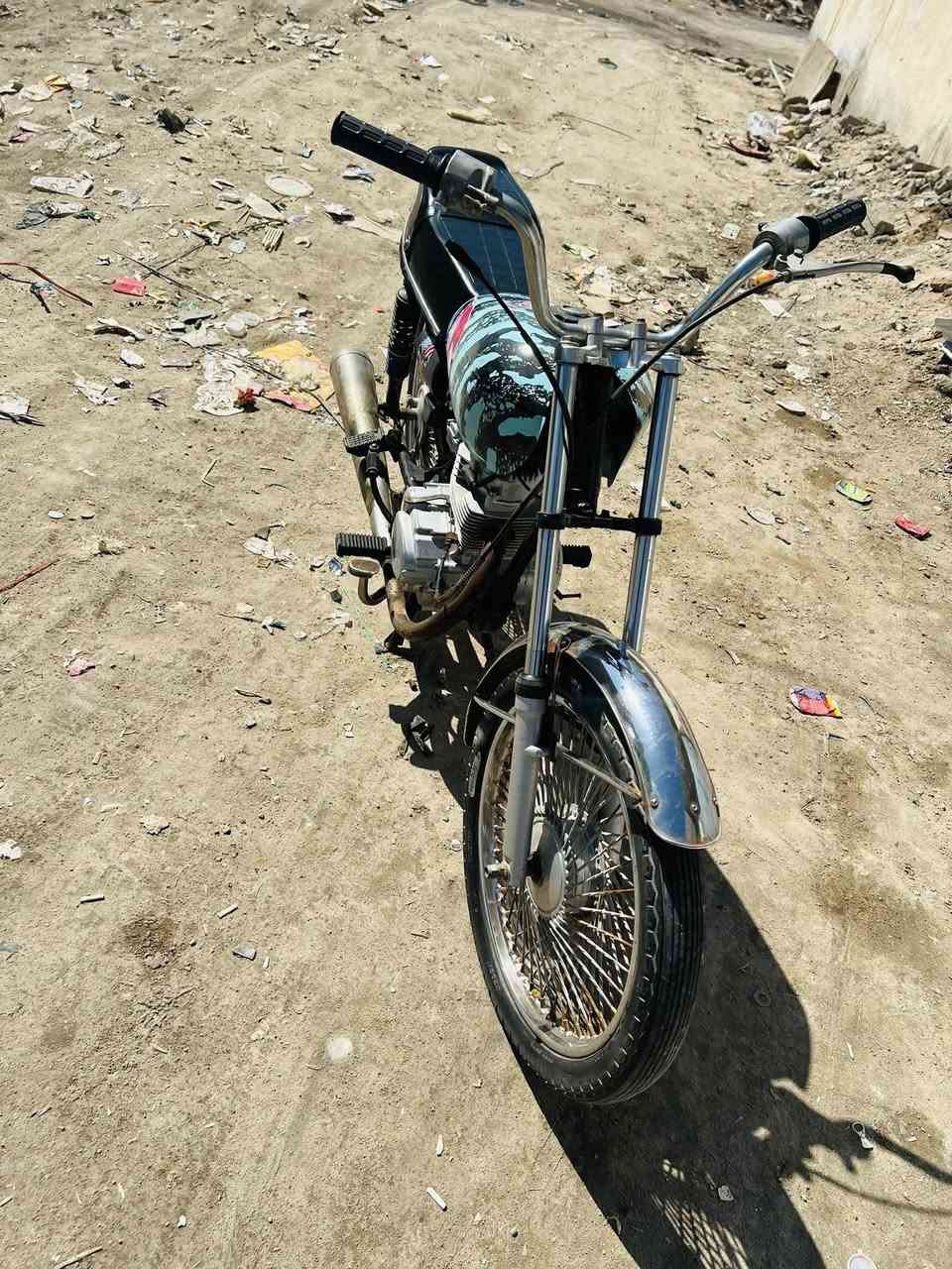 ‏سلام عليكم دراجة للبيع نظيفة مكين نامه شلامجه سعر 300 مكان بصره *********** ￼￼￼
