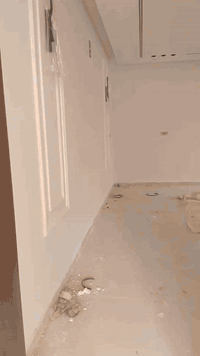 �السلام عليكم
متفرّغ للعمل جميع الديكورات✨
🔹 صبغ داخلي وخارجي
🔹عمل الفوم الخرجي وصبغ الواجات
🔹 صبغ وطلس الجبس بورد والبوردكس 
🔹 عمل بديل الخشب والرخام والشيبورد
🔹لتواصل على الواتساب او الخاص
📞***********
📍 مكان النجف الاشرف 
#صباغة_المنازل #صبغ
