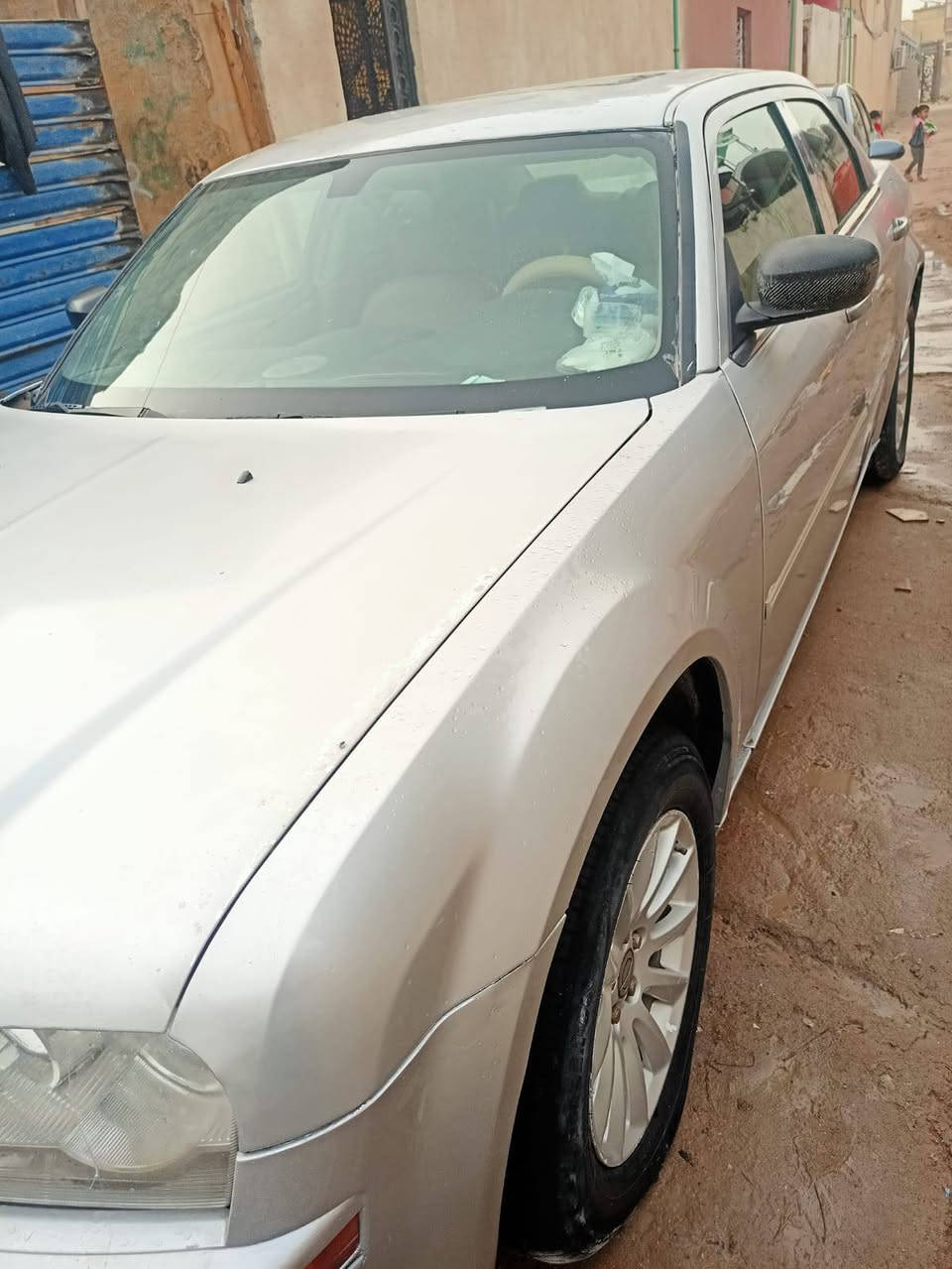 السلام عليكم سياره اوباما للبيع  موديل 2007 فول مواصفات وارد كندي مصبوغه القماره ومبدل جاملغ الامامي  سياره باسمي
سعره 100 ورقه   وبيها مجال
اذا اكو مراوس سوناتا او النترا 
*********** البصرة, العراق
