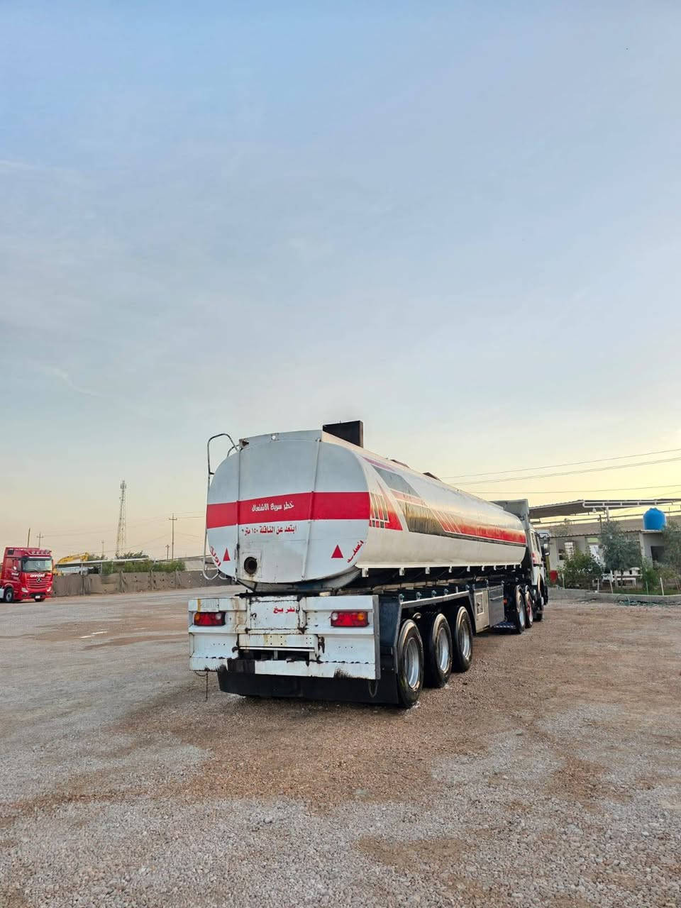 للبيع كرواتي1994 حجم 1838 سنكل امامي شد حموله عاليه 43 بياضات اسود 38 سياره جاهزه كير عادي قليج متواجده في معرض بغداد الحديث العنوان الانبار الرمادي خط سريع الاستفسار ***********
