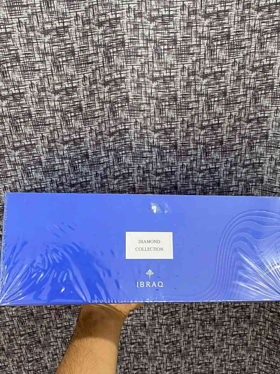 العطر الذي يترك انطباعا لا ينسى ✨🌹

حين تجتمع الفخامة مع الثبات، تكون النتيجة عطراً يرافقك في كل مناسبة ويمنحك حضوراً يلفت الأنظار.

اختر عطرك المفضل واستمتع بتجربة استثنائية تليق بذوقك. 🖤

عطور ابراهيم القرشي الاصلي والتوصيل مجاني


**إذا كنت صاحب هذا الإعلان وتريد حذفه لأي سبب، رجاءا أرسل رسالة إلى الدعم الفني**