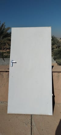 باب حديد • ١م×٢م