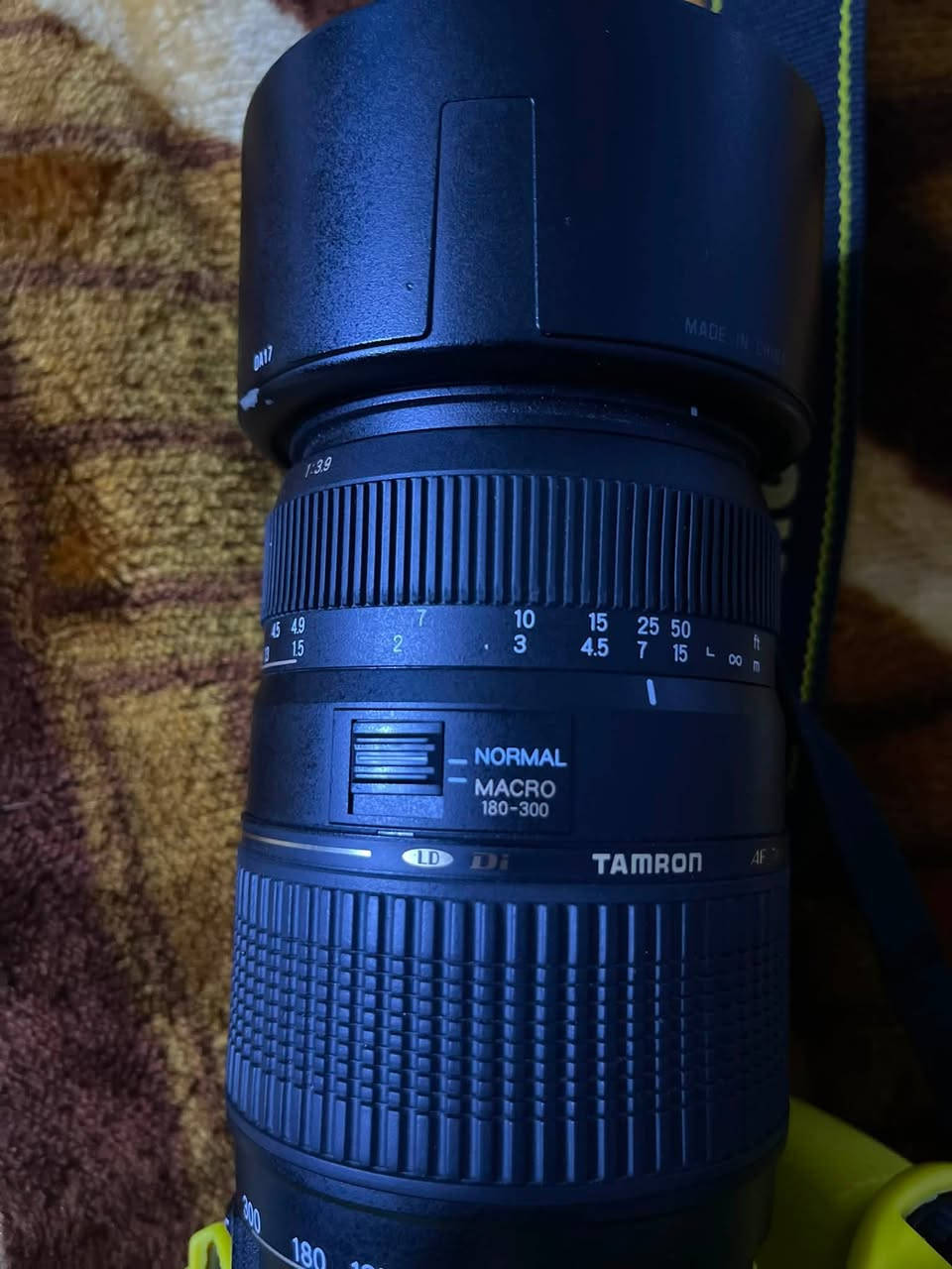 السلام عليكم كاميرا d7100 نيكون للبيع
ملحقات 

بطاريات عدد2 

شاحن اصلي 

رام 32 GB

توصاله نقل الصور 

كامره نضيفه كلش  

للاستفسار موجود بالخاص 

هذا رقمي  ***********
