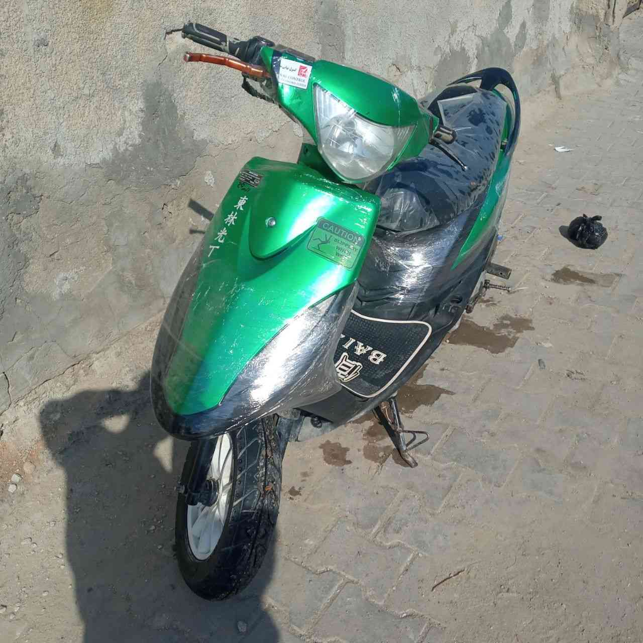 ‏‪دراجة ماكس عدلة للبيع
الدراجه نظيفة ومرتبه وكاملة
السعر: 400
للتواصل: ‏‪‏‪‏‪***********‬‏
