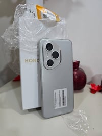 ورحمه الله هونر 400 برو ذاكره 512 لون سلفر  غراضه كامله نضافه 100/100 ...