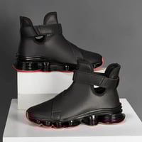 حذاء جلد • قياس ٤٢ • توصيل