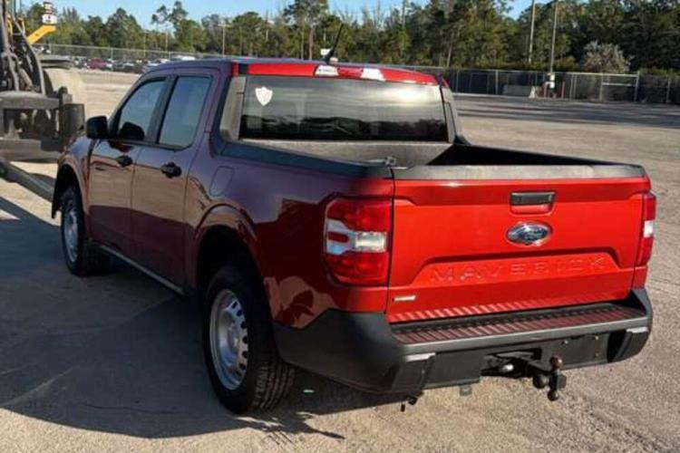 Ford MAVERICK Hybrid XL 2024
فورد مافرك هايبردXL 2024

المواصفات :XL 

الحادث :امامي  موضح بالصور 

تعمل و تسير 
ماشيه : مايل 39.262  
محرك 4 سلندر 2500 هايبرد 

السيارة بالحره عمان

السعر144 ورقه (140.400) وبي مجال 
شركة الدرة مكتب الدرة 5 فرع الانبار الرمادي 

للتواصل 
*********** 
***********
عمر الكربولي
