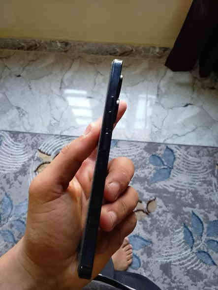 السلام عليكم تكنو كامون 20برو جهاز نظيف لا مبدل شاشه ولا مفتوح بل شرط ذاكره 256رام 12 مكان كركوك السعر 160وبي مجال رقم الهاتف ***********
